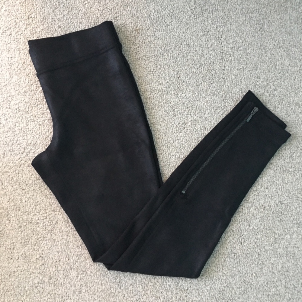 Faux leather leggings